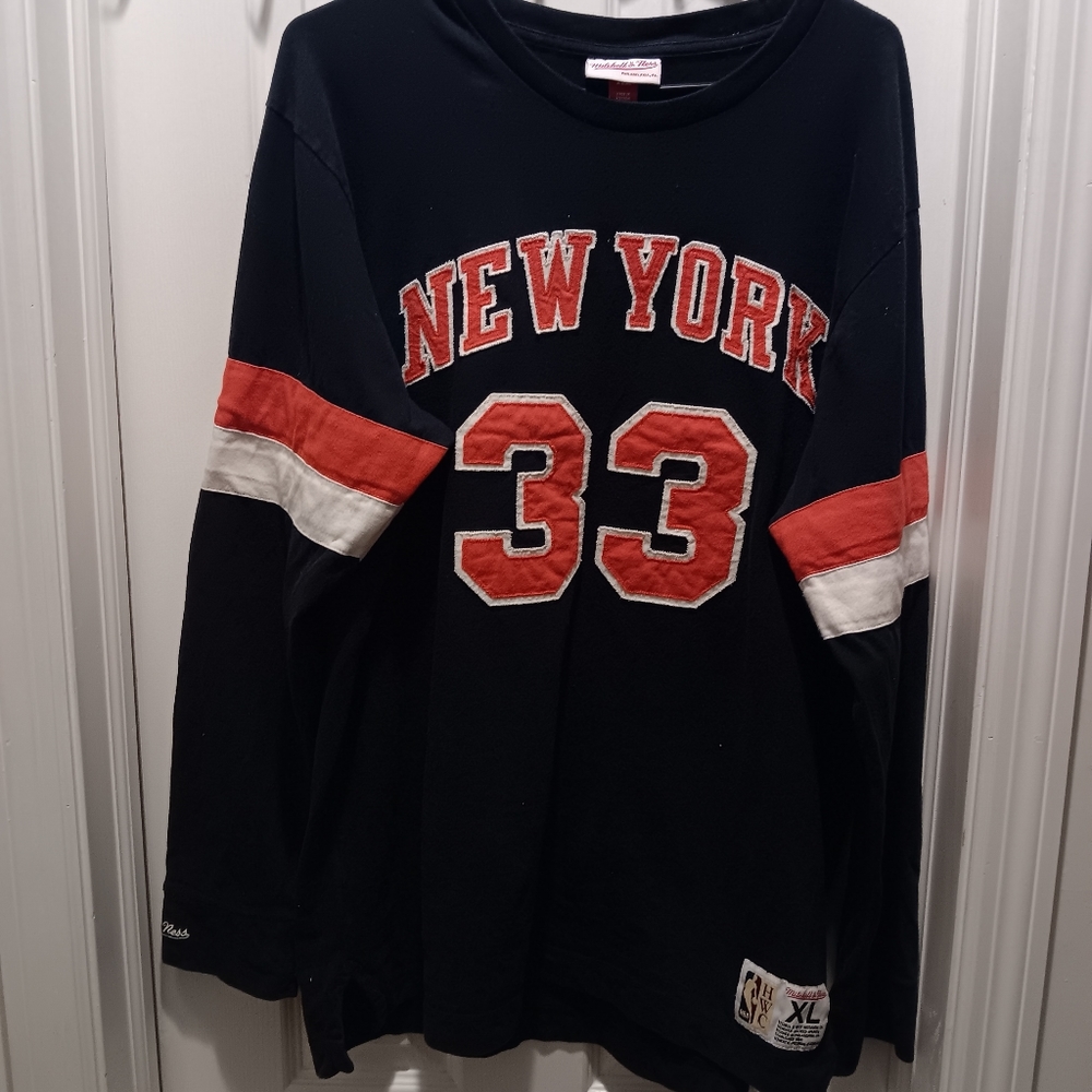 Patrick Ewing Mitchell & Ness HWC No. 33 New York Knicks XL Size Long T Shirt